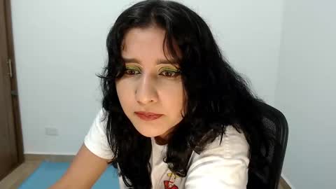 Snapshot of lunadaddy33 chatting on December 2024 11:42:02 PM My name is luna Lovense is active my orgasms in your hands Give me more pleasure and make me cum PVT IS OPEN online show from December 2024 11:42:02 PM