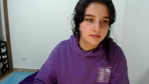Snapshot of lunadaddy33 chatting on January 2025 03:40:01 AM My name is luna Lovense is active my orgasms in your hands Give me more pleasure and make me cum PVT IS OPEN online show from January 2025 03:40:01 AM