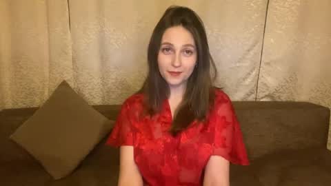 lunafeather online show from March 2026 06:42:02 PM