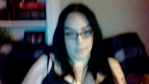 lunagab online show from April 2026 07:14:01 AM