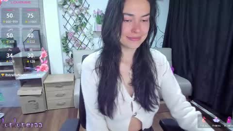 Luna online show from March 2025 04:03:02 AM