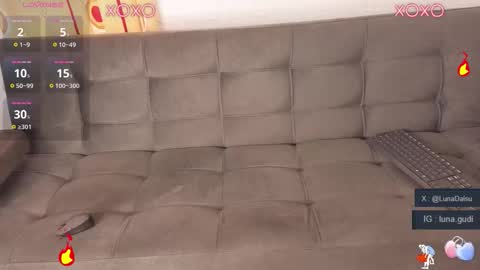 Luna online show from October 2025 11:53:01 AM