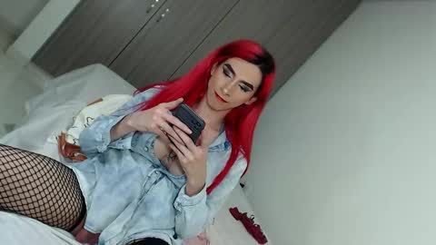  LUNA online show from January 2025 02:33:01 AM
