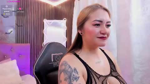 Snapshot of lunakitty_tay chatting on July 2026 11:34:01 AM LUNA KITTY online show from July 2026 11:34:01 AM