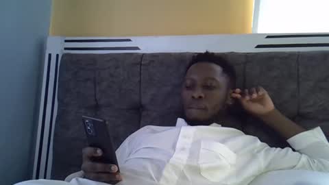 lunalove22_ online show from November 2025 05:28:02 AM