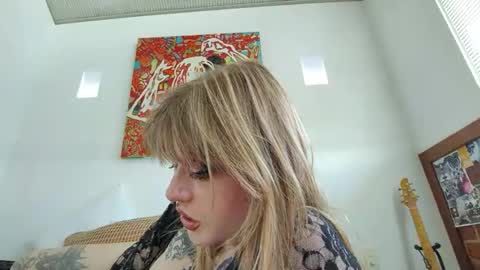 Billie Bubbles online show from November 2025 07:30:02 AM