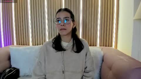 Snapshot of lunamillers_ chatting on July 2026 04:14:02 AM lunamillers_ online show from July 2026 04:14:02 AM
