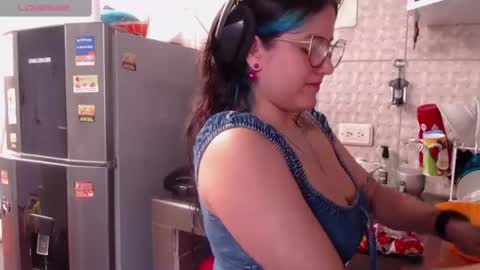 Snapshot of lunapalmer01 chatting on July 2026 06:45:02 PM Julieth online show from July 2026 06:45:02 PM