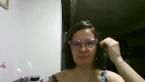 lunaplateada online show from May 2026 12:16:02 AM
