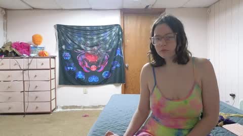 Snapshot of lunaquinn45 chatting on December 2024 12:30:02 AM lunaquinn45 online show from December 2024 12:30:02 AM