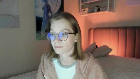 Sofia online show from September 2025 11:55:02 AM