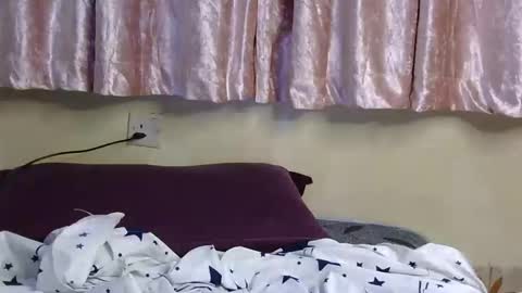 lunargoddess45 online show from April 2026 12:44:01 AM