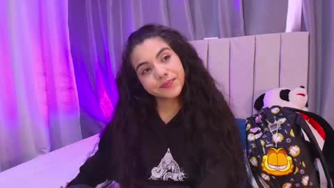  Luna  online show from February 2025 02:13:02 PM