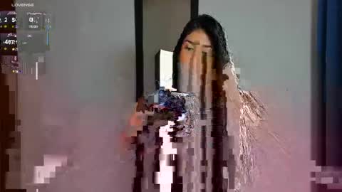 lunarose_1 online show from September 2025 02:00:02 AM