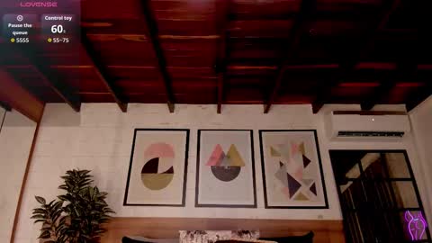 Luna Ruso  online show from September 2025 08:09:02 PM