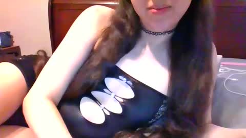 Snapshot of lunastclaire chatting on December 2024 06:20:02 PM Onlyfans LunaMichelly Snapchat LunaStClaire Instagram LunaMeShell Twitter LunaStClaire online show from December 2024 06:20:02 PM