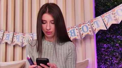 Luna online show from September 2025 04:28:02 AM