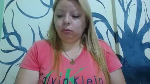 Snapshot of lunay_hot chatting on July 2026 11:26:01 AM lunay_hot online show from July 2026 11:26:01 AM