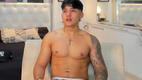 Lunay online show from October 2025 05:14:01 PM