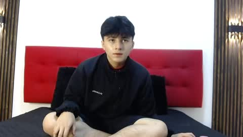 lunaydream online show from April 2026 11:31:02 AM