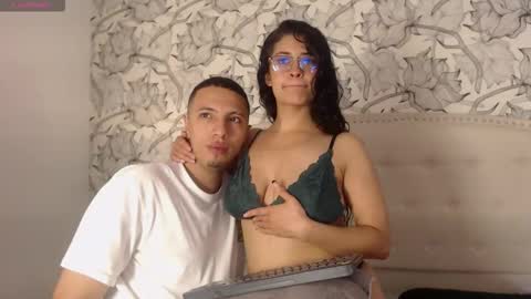 Luna and Kian online show from February 2026 04:33:02 AM