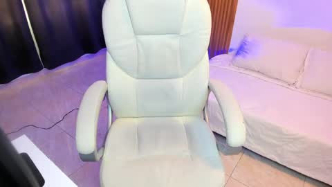 luniksa online show from April 2026 11:36:01 AM