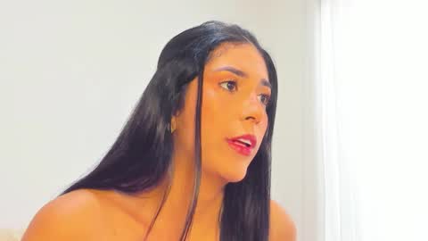     online show from November 2025 01:25:02 PM