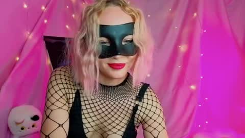 My name Lun online show from March 2026 03:50:01 PM