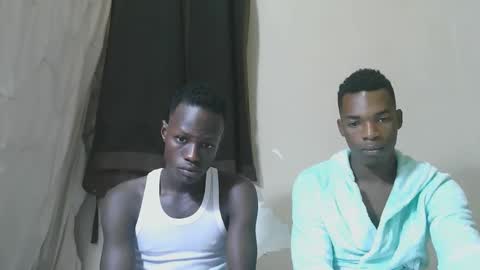 luoislove online show from December 2025 05:05:01 AM