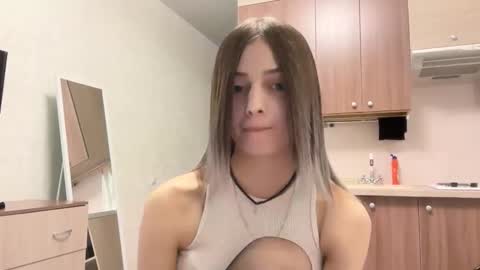 May online show from November 2025 07:18:02 AM