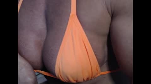 Snapshot of lusexyhot chatting on November 2025 02:22:01 AM lusexyhot online show from November 2025 02:22:01 AM