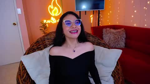 lushiana online show from February 2025 08:08:02 PM