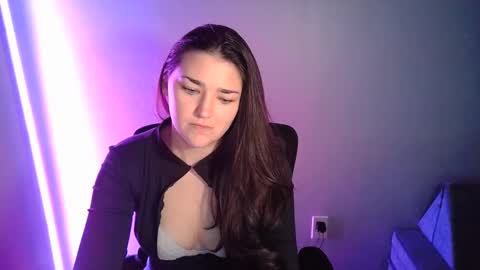 lushlolly online show from January 2025 03:35:01 AM