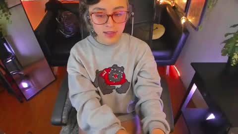 Snapshot of lusiana__ chatting on June 2026 12:29:01 PM Luci online show from June 2026 12:29:01 PM