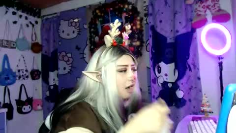 Snapshot of lussyevans_ chatting on December 2025 06:41:02 AM lussyevans_ online show from December 2025 06:41:02 AM