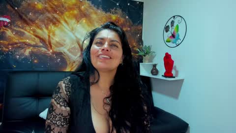 Angela 3 online show from December 2024 05:40:02 PM