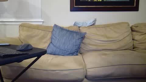 lustersp1ce online show from January 2025 02:15:01 AM