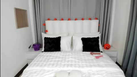 My nickname is Lust online show from October 2025 12:35:02 AM