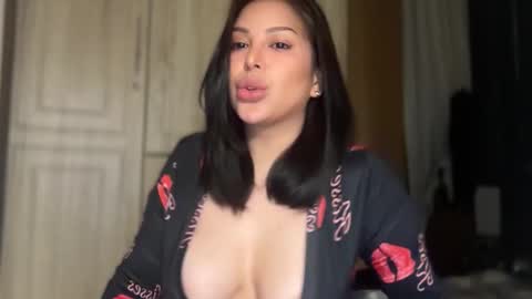 Hi i am Luna i am mixed race Filipina Aussie youve ever wanted to meet online show from September 2025 06:24:01 AM