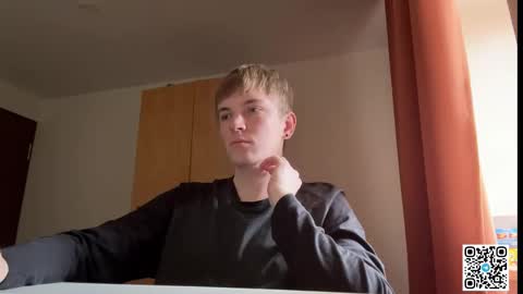 Nik online show from October 2025 08:59:01 AM