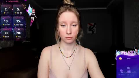 Snapshot of lusyagreenberg chatting on February 2025 07:19:02 PM LusyaGreenberg online show from February 2025 07:19:02 PM
