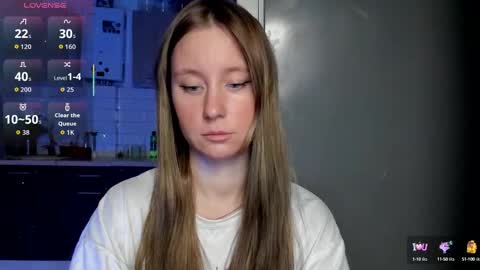 Snapshot of lusyagreenberg chatting on September 2025 03:56:02 PM LusyaGreenberg online show from September 2025 03:56:02 PM