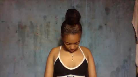Snapshot of lutchia chatting on December 2025 08:41:02 AM lutchia online show from December 2025 08:41:02 AM