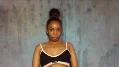 Snapshot of lutchia chatting on December 2025 08:46:01 PM lutchia online show from December 2025 08:46:01 PM