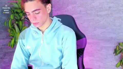 luuck_06 online show from September 2025 05:53:02 AM
