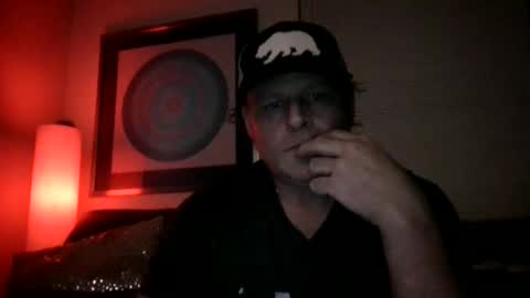 Luv2tokNstrok online show from November 2025 10:37:02 AM