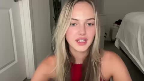 Aimee online show from October 2025 03:17:01 AM