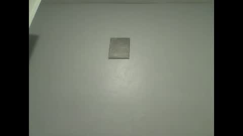 Snapshot of luvmesluts chatting on September 2025 08:05:01 AM luvmesluts online show from September 2025 08:05:01 AM