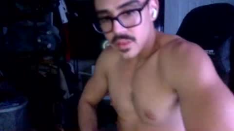 Snapshot of luvrboy77 chatting on June 2026 06:51:01 AM luvrboy77 online show from June 2026 06:51:01 AM