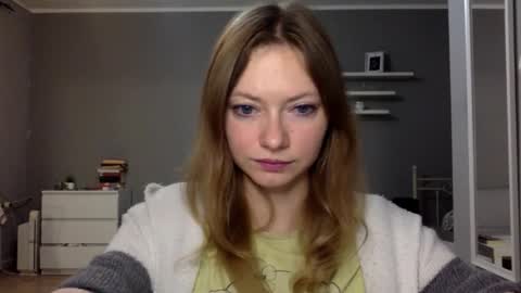 Millie online show from November 2025 10:12:01 PM